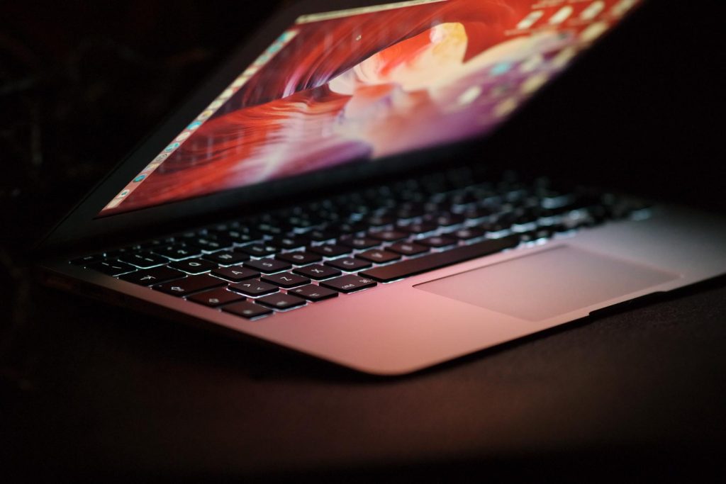 Potencia tu productividad con las HP Fortis: Chromebooks y PCs ideales para trabajadores híbridos y estudiantes