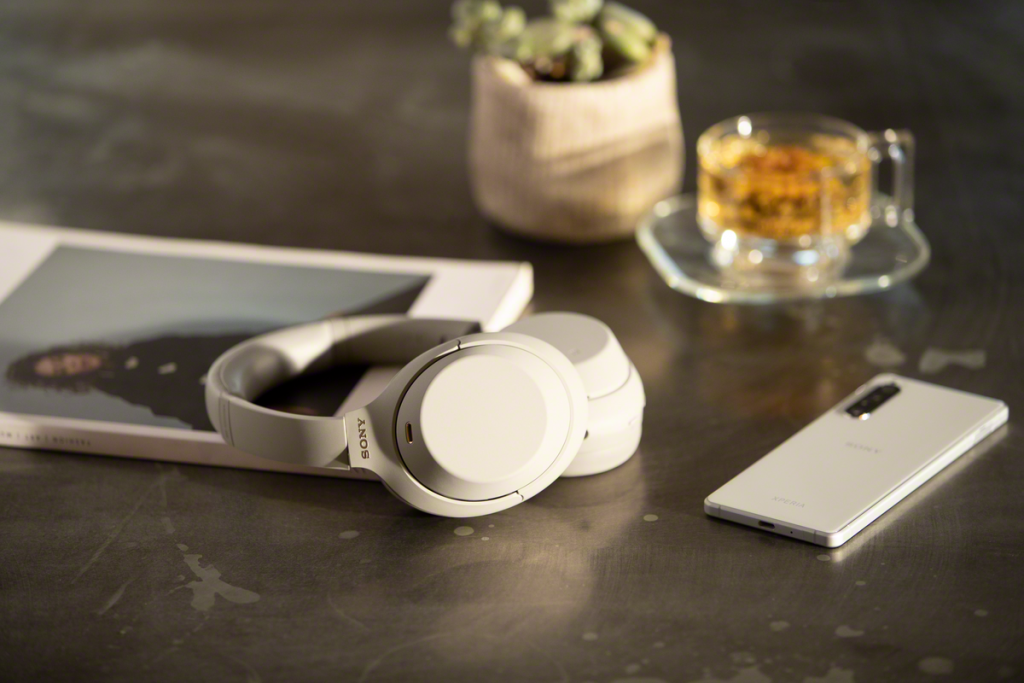 Sony anuncia los auriculares inalámbricos WH-1000XM4 con cancelación de ruido
